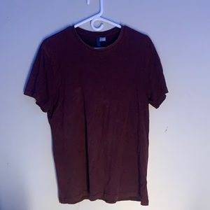 Men’s burgundy short sleeve t-shirt